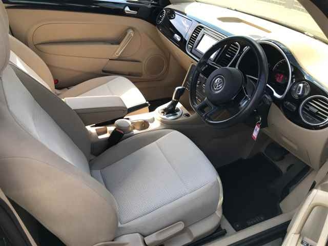 VOLKSWAGEN THE BEETLE 2014