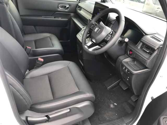 HONDA STEP WAGON 2025