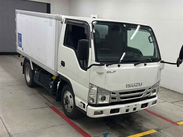 ISUZU ELF 2023