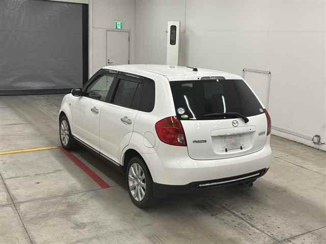 MAZDA VERISA 2008