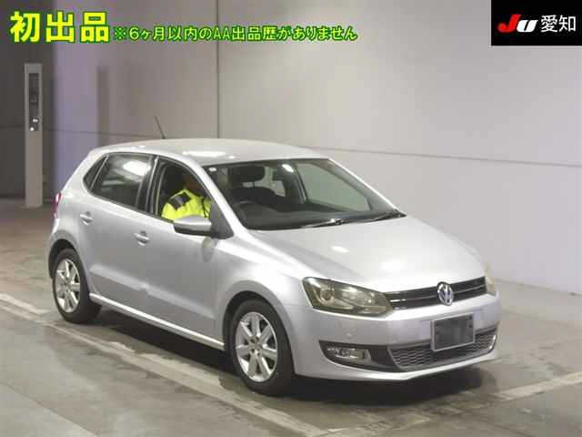 VOLKSWAGEN POLO 2012