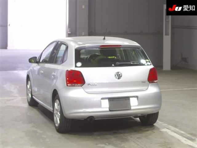 VOLKSWAGEN POLO 2012