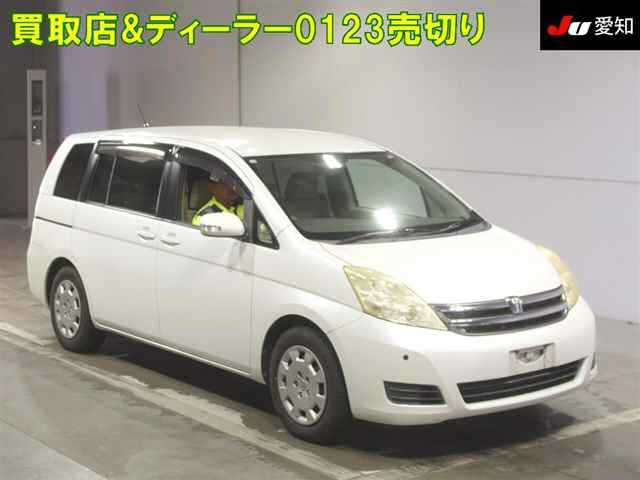 TOYOTA ISIS 2008