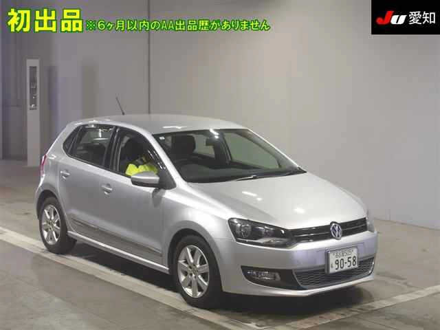 VOLKSWAGEN POLO 2013