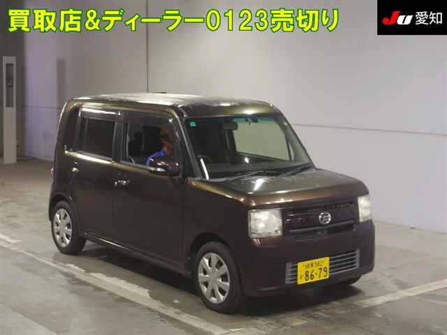 DAIHATSU MOVE CONTE 2013