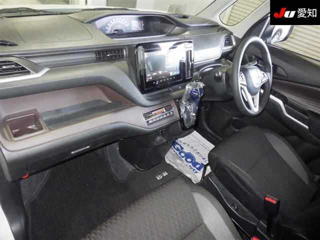 MITSUBISHI DELICA D2 2023