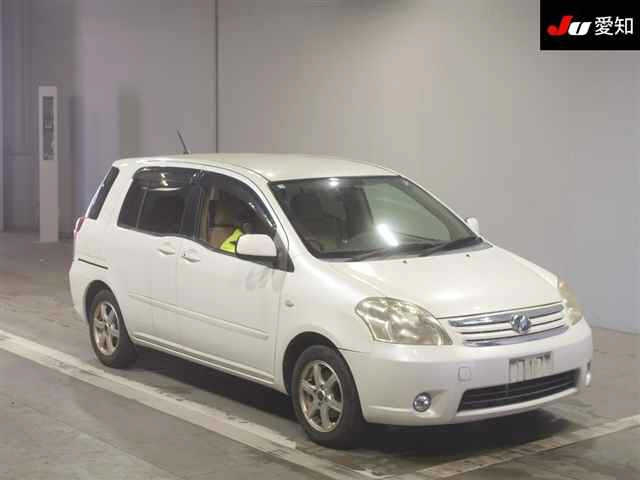 TOYOTA RAUM 2008