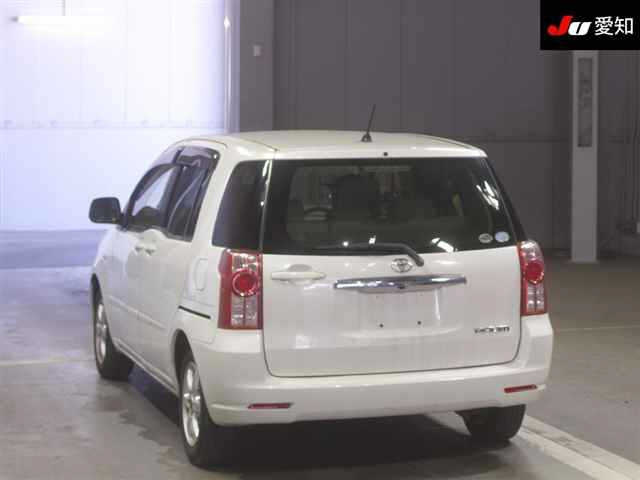 TOYOTA RAUM 2008