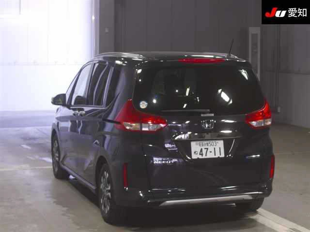 HONDA FREED 2023