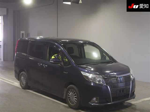 TOYOTA ESQUIRE 2014