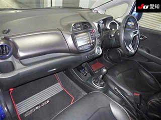 HONDA FIT 2010