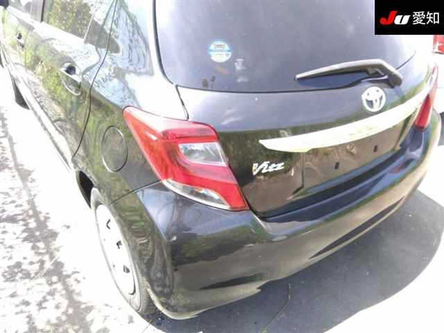 TOYOTA VITZ 2014