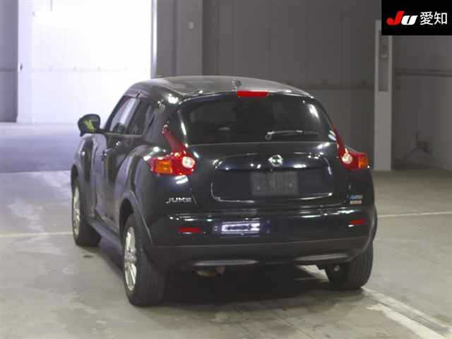 NISSAN JUKE 2011