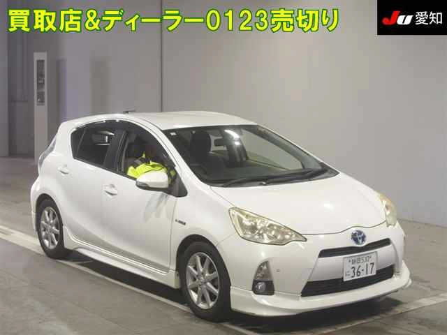 TOYOTA AQUA 2012