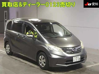 HONDA FREED 2012