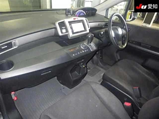HONDA FREED 2012