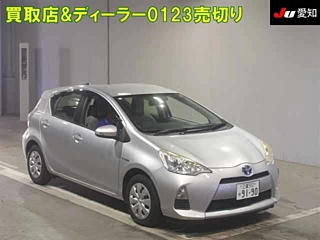 TOYOTA AQUA 2012