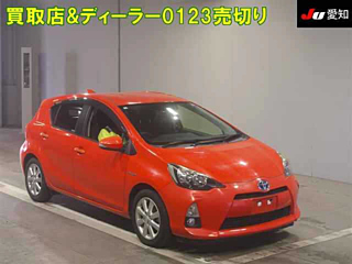 TOYOTA AQUA 2014