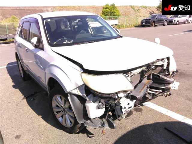 SUBARU FORESTER 2011