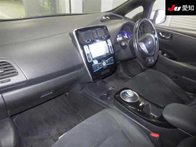 NISSAN LEAF 2014