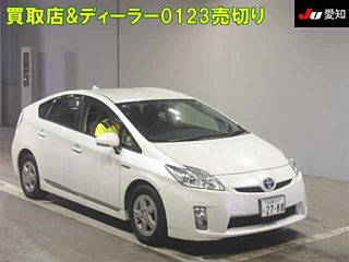 TOYOTA PRIUS 2011