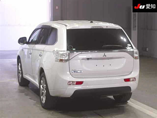 MITSUBISHI OUTLANDER PHEV 2013