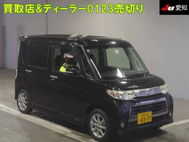 DAIHATSU TANTO 2011