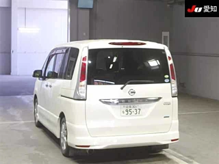 NISSAN SERENA 2011