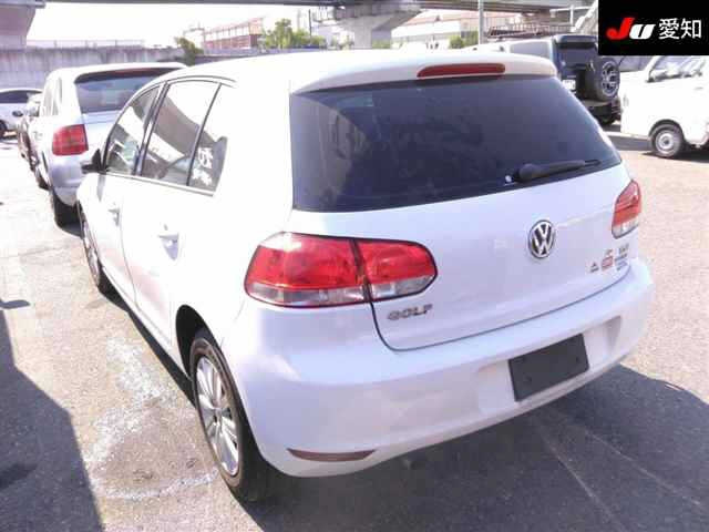 VOLKSWAGEN GOLF 2012