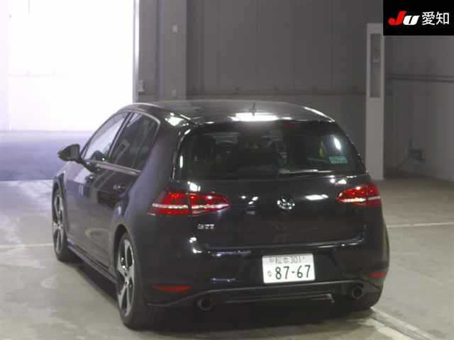 VOLKSWAGEN GOLF 2015