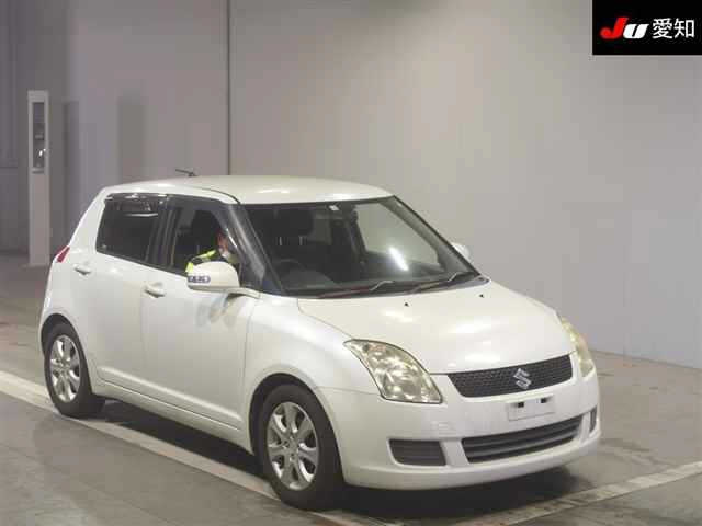 SUZUKI SWIFT 2010