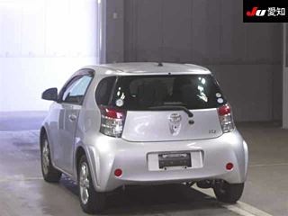 TOYOTA IQ 2009