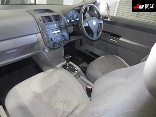 VOLKSWAGEN POLO 2008