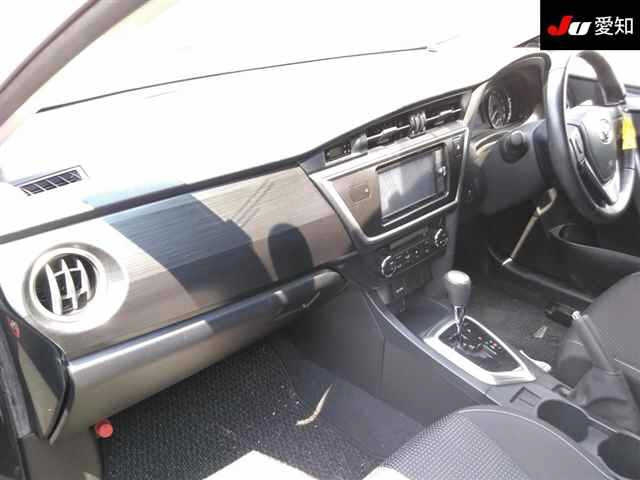 TOYOTA AURIS 2014