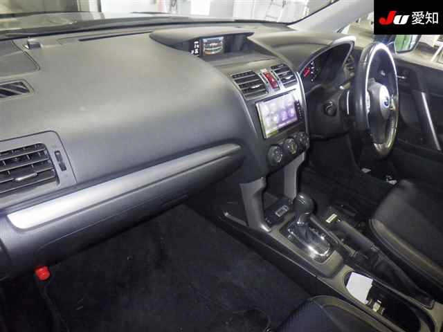 SUBARU FORESTER 2014