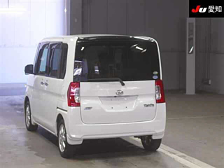 DAIHATSU TANTO 2014