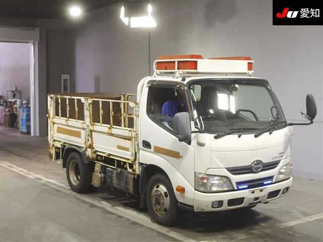 HINO DUTRO 2013