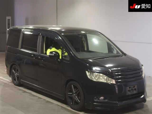 HONDA STEP WAGON 2010
