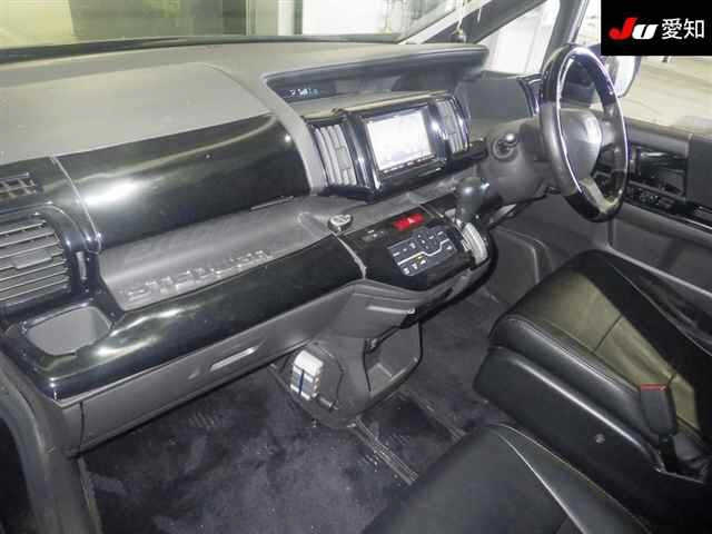 HONDA STEP WAGON 2010