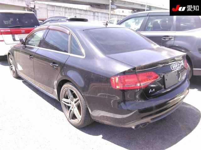 AUDI A4 2010