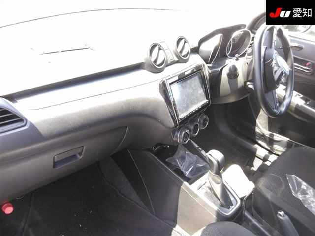 SUZUKI SWIFT 2023