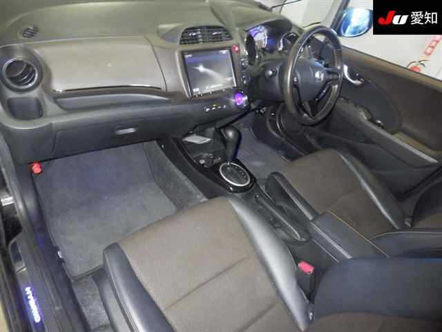 HONDA FIT SHUTTLE 2012