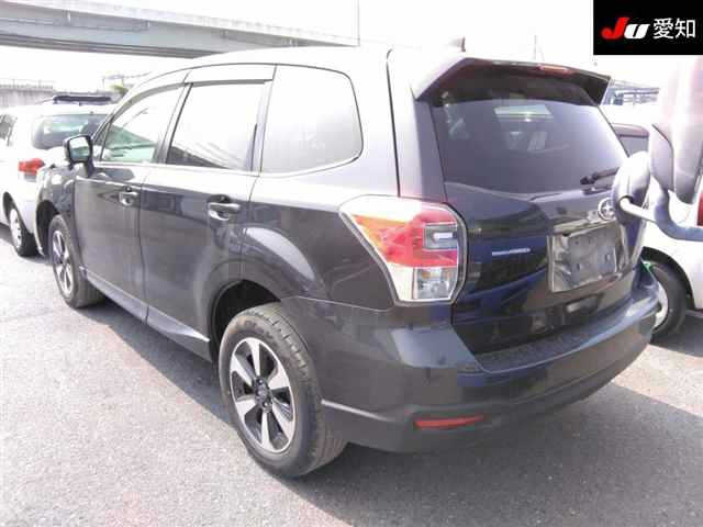 SUBARU FORESTER 2017