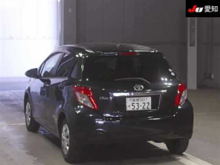 TOYOTA VITZ 2011