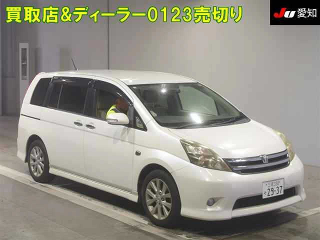 TOYOTA ISIS 2008