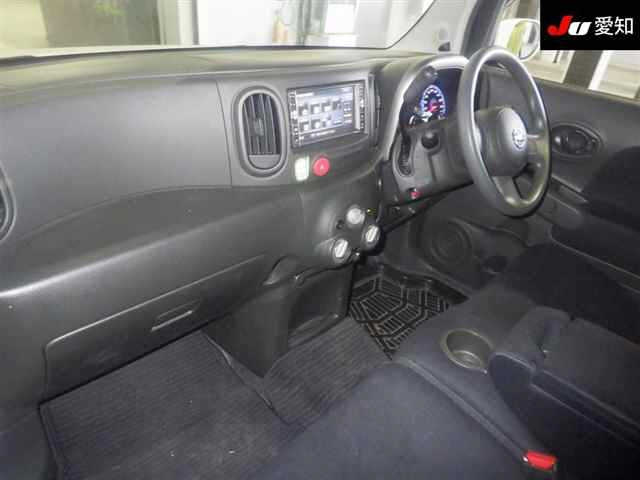 NISSAN CUBE 2010