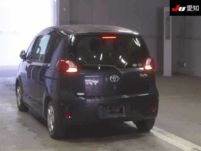 TOYOTA PORTE 2008
