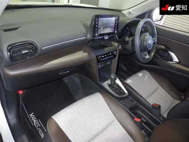 TOYOTA YARIS CROSS 2022