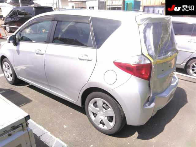 TOYOTA RACTIS 2011