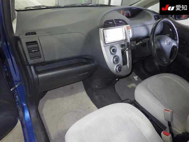 TOYOTA RACTIS 2009